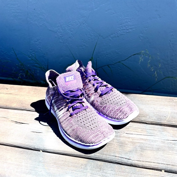 Nike Flyknit Free 5.0 trainers in purple and white #running W8 ready to wear - Picture 1 of 7